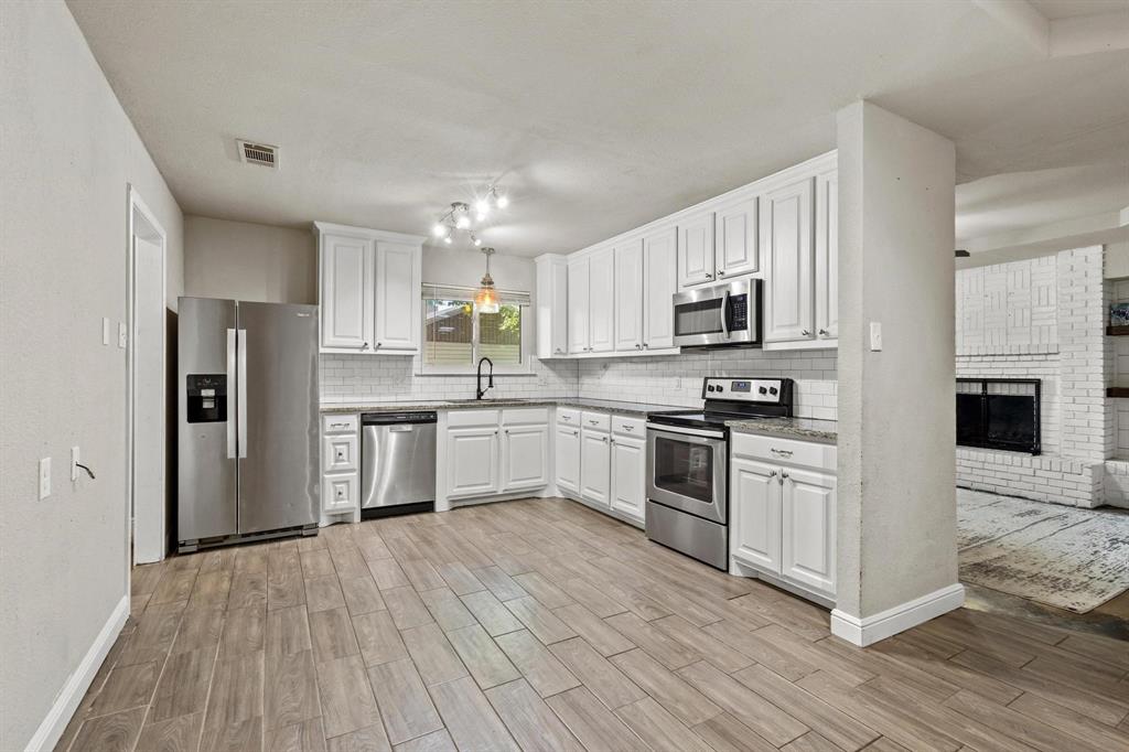 Hynds H D - Residential