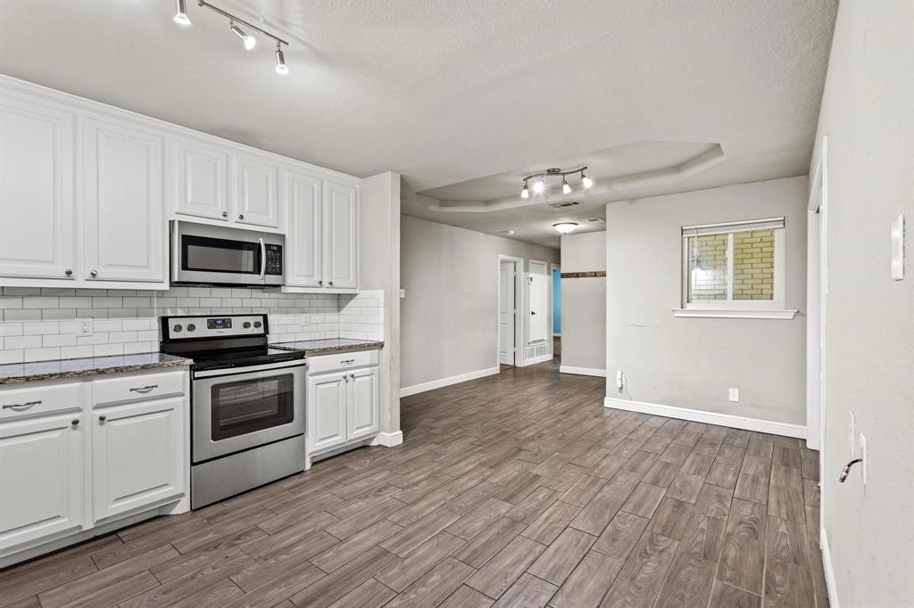 Hynds H D - Residential