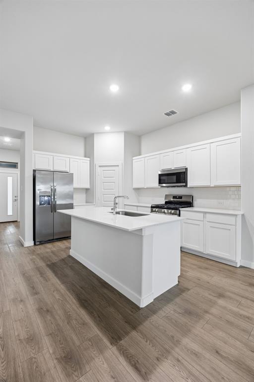 Elevon - Residential