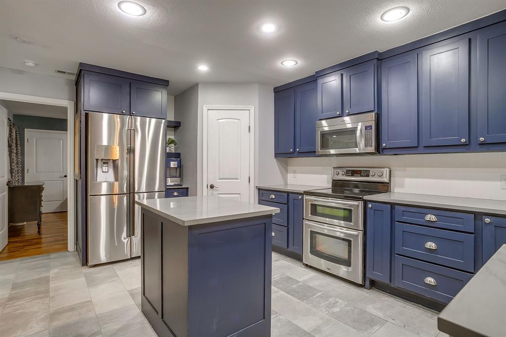 Royal Oak Estates - Residential