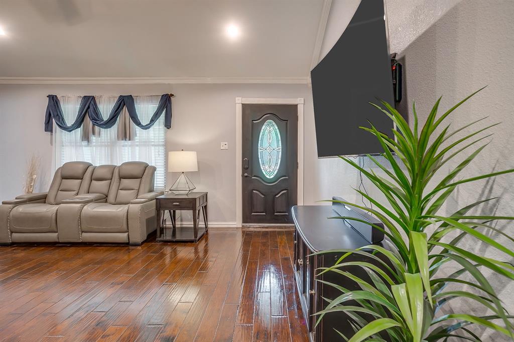 Royal Oak Estates - Residential