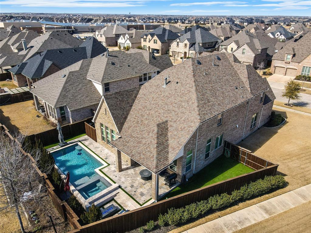 3941 Pine Leaf Lane