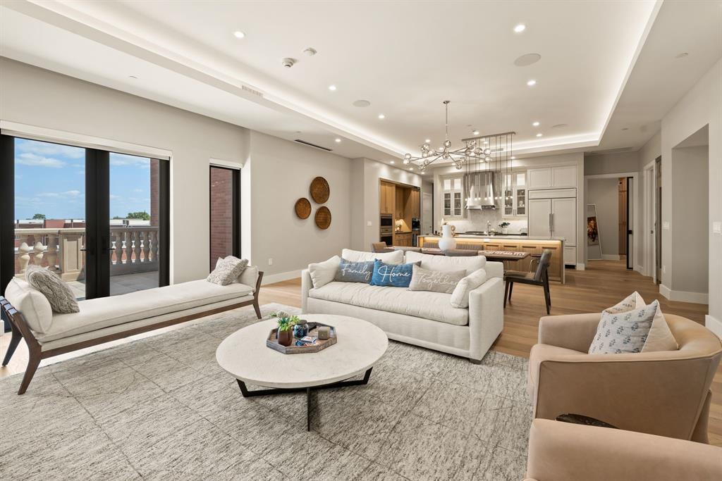 Parkview Condo - Residential