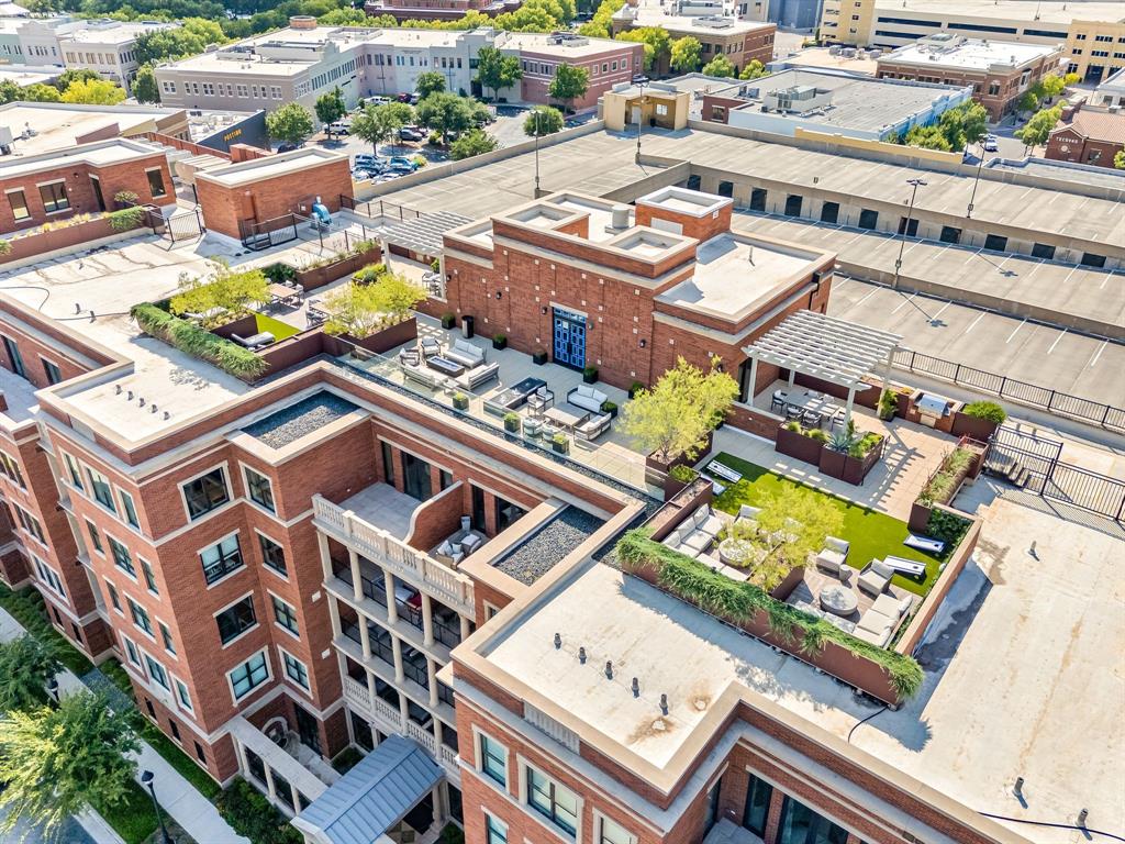 Parkview Condo - Residential