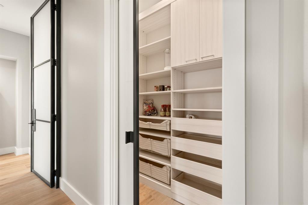 Parkview Condo - Residential