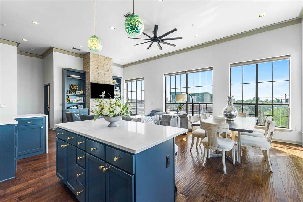 CONDO THE BALCONIES: DOWNTOWN CONDOMINIUMS, - Residential