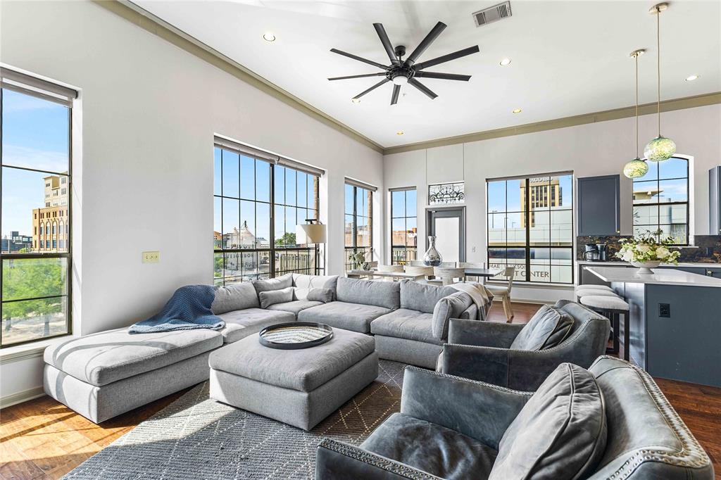 CONDO THE BALCONIES: DOWNTOWN CONDOMINIUMS, - Residential