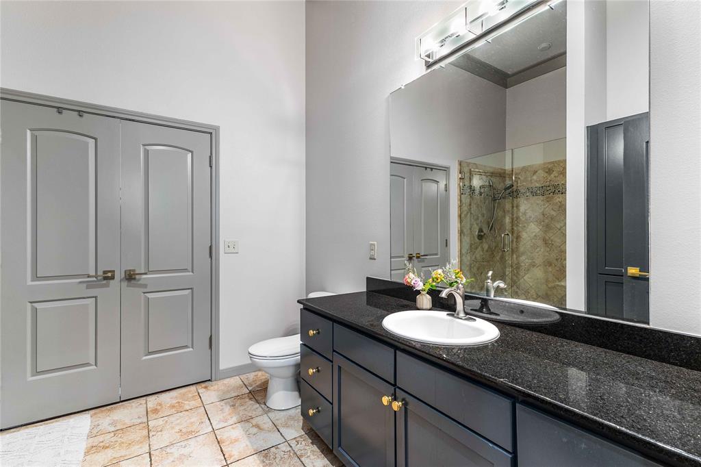 CONDO THE BALCONIES: DOWNTOWN CONDOMINIUMS, - Residential