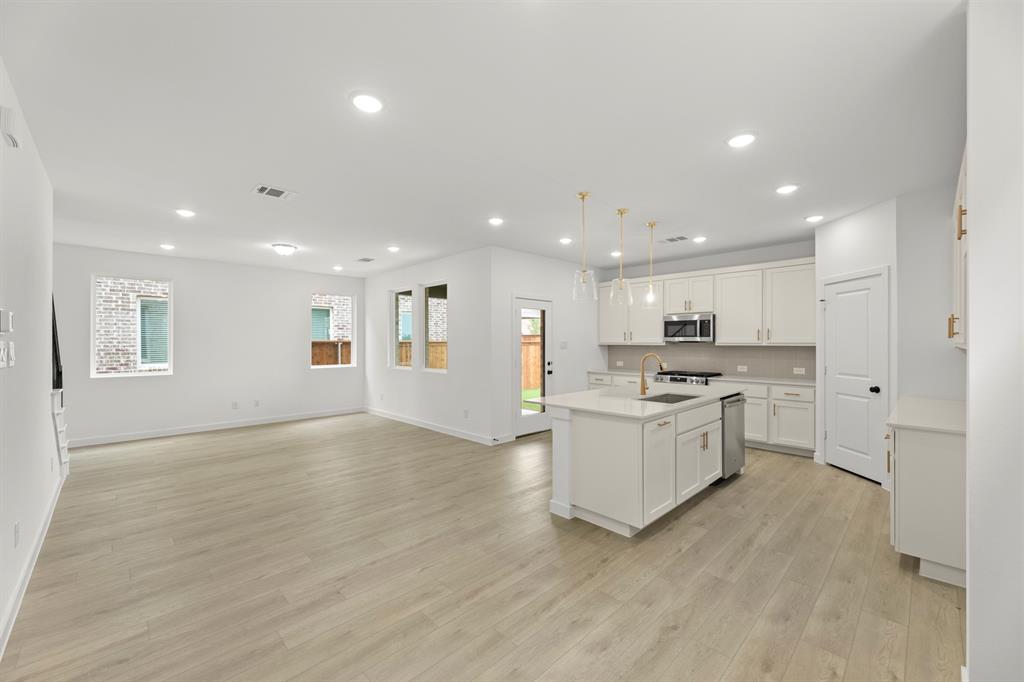 Creekview Fossil Ridge - Residential