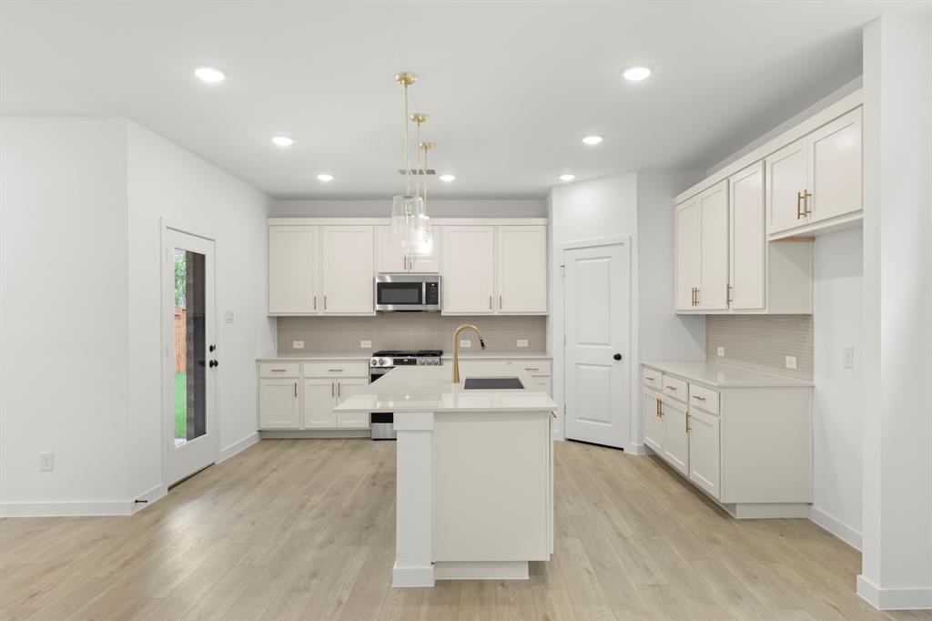Creekview Fossil Ridge - Residential