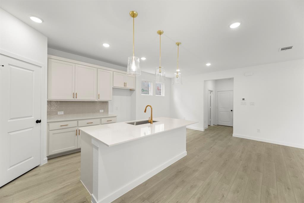 Creekview Fossil Ridge - Residential