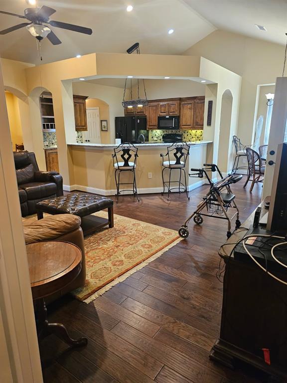 Country Lane Villas 1,2,3 - Residential