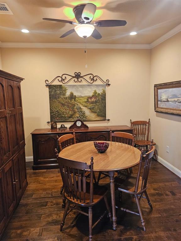 Country Lane Villas 1,2,3 - Residential