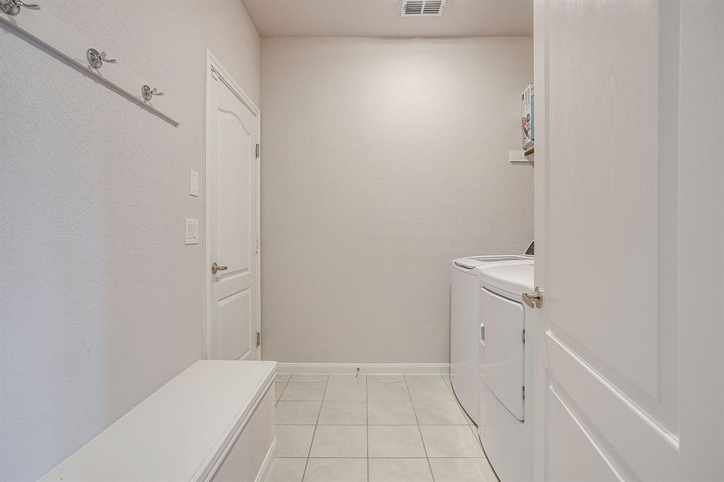 Eagle Glen - Residential