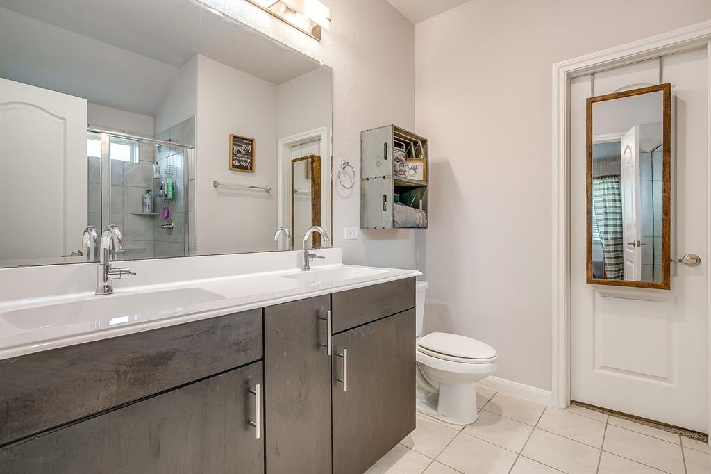 Eagle Glen - Residential