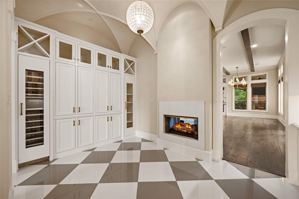 Castleton Manor - Residential