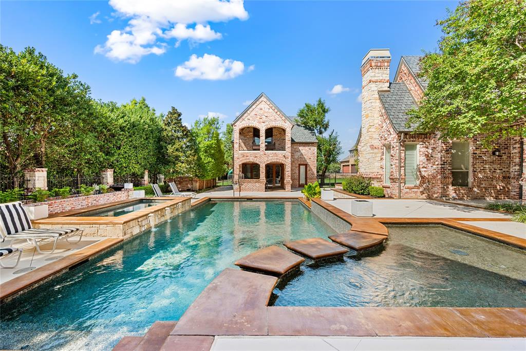 Castleton Manor - Residential
