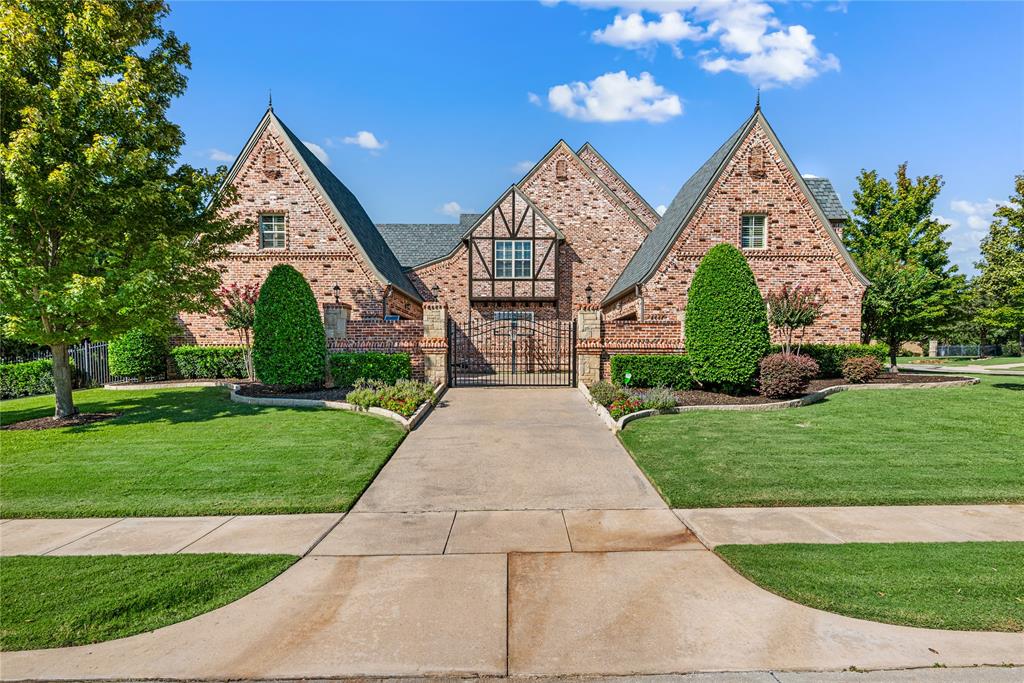 Castleton Manor - Residential