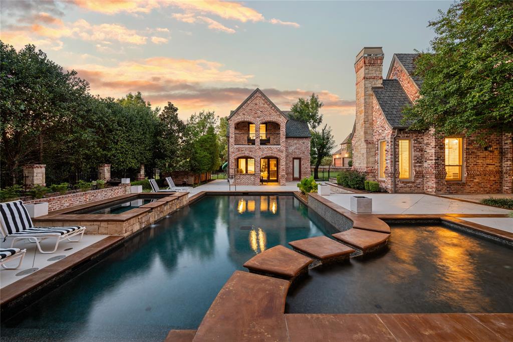 Castleton Manor - Residential