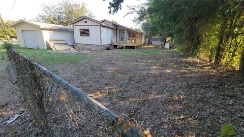 A home in Granbury