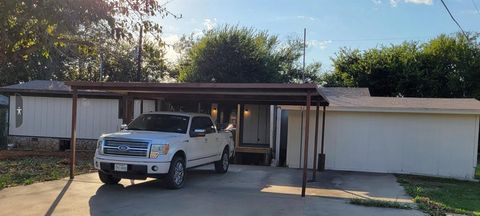 A home in Granbury