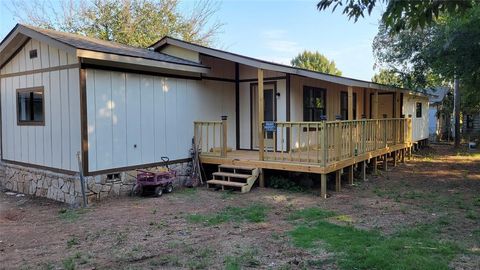 A home in Granbury