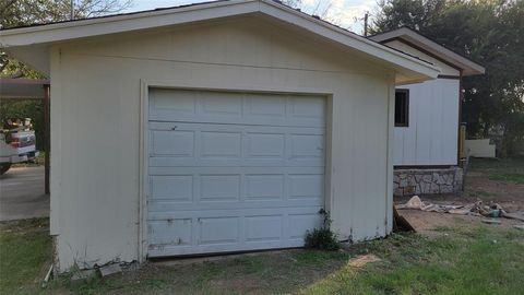 A home in Granbury