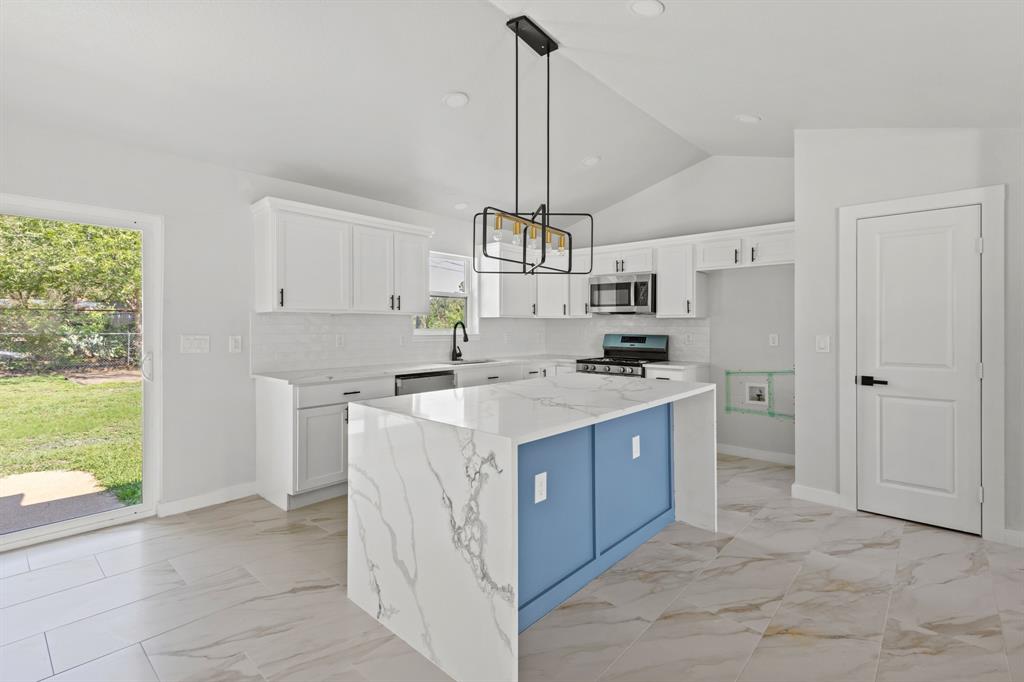 Skyline Homes Addition, Block 1, Lot 5 - Residential Lease