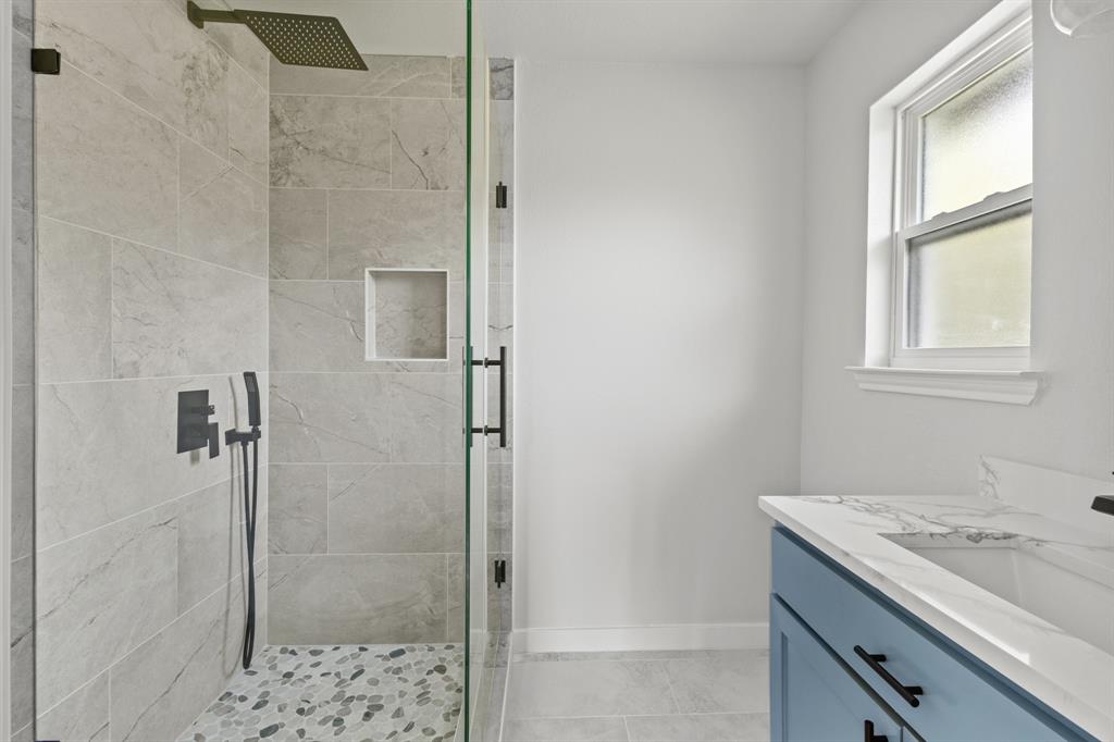 Skyline Homes Addition, Block 1, Lot 5 - Residential Lease