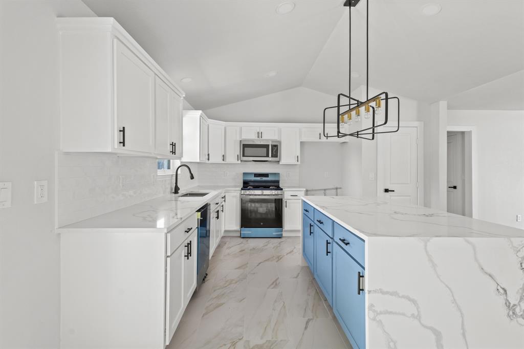 Skyline Homes Addition, Block 1, Lot 5 - Residential Lease