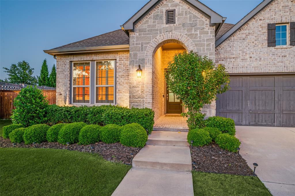 3128 Lexington Drive