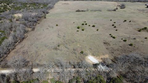 214 Private Road 2950 Kopperl TX 76652