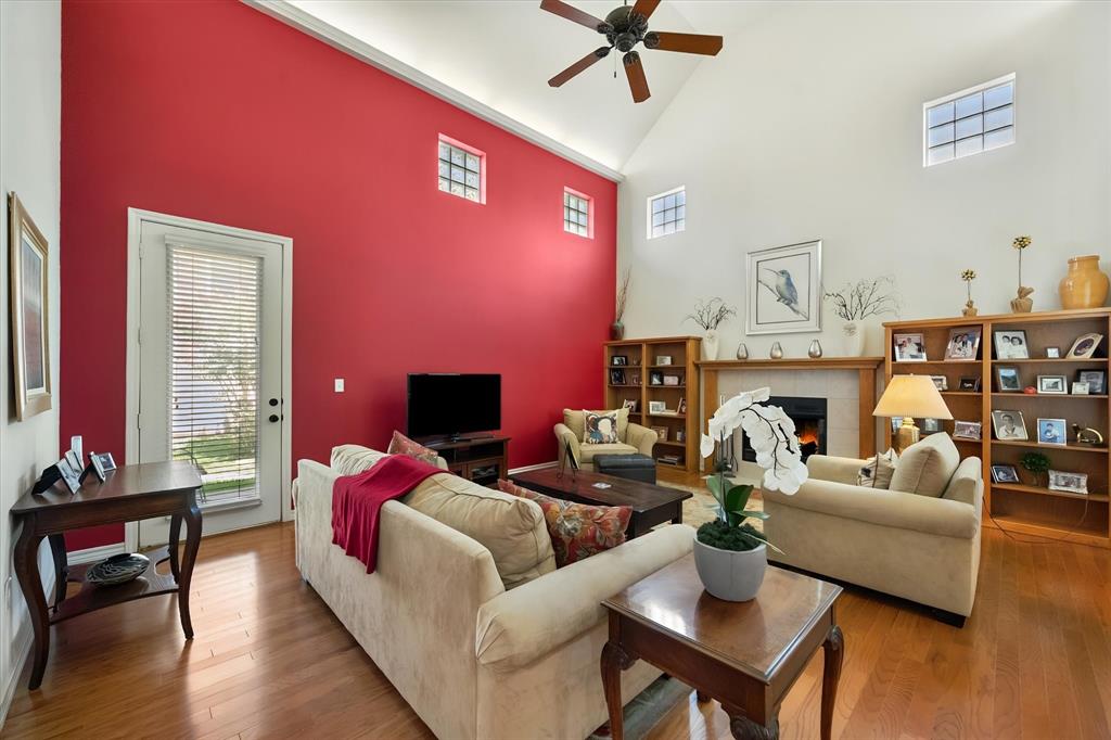 6668 Shady Glen Circle
