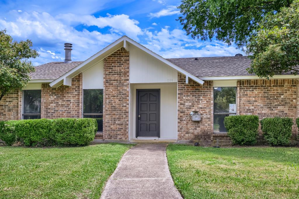 1200 Creekwood Court