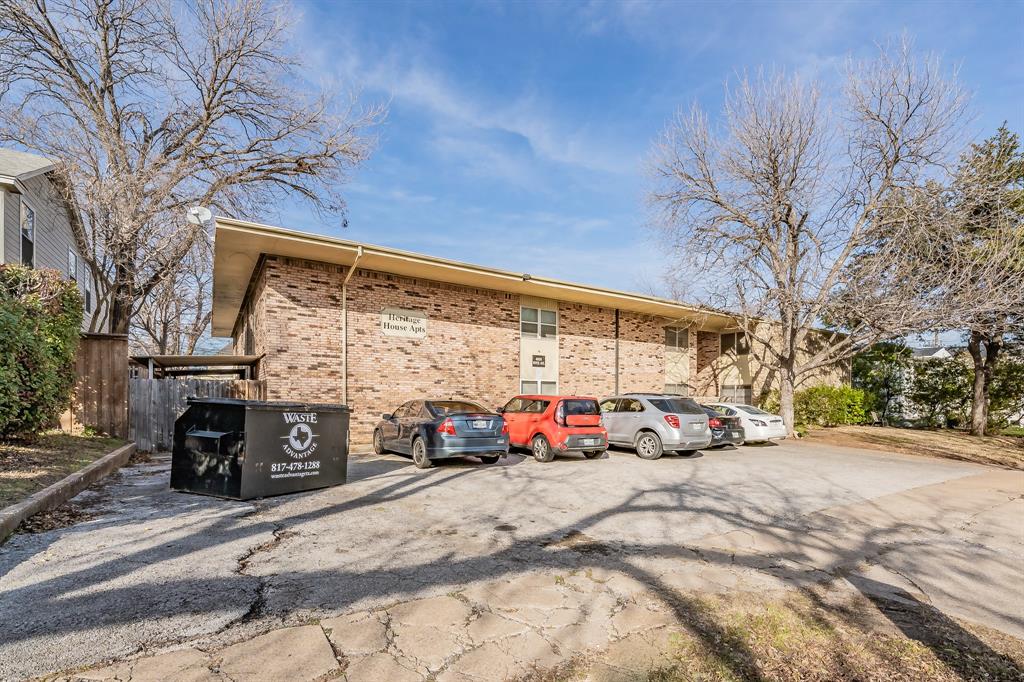 Chamberlain Arlington Heights - Residential Lease