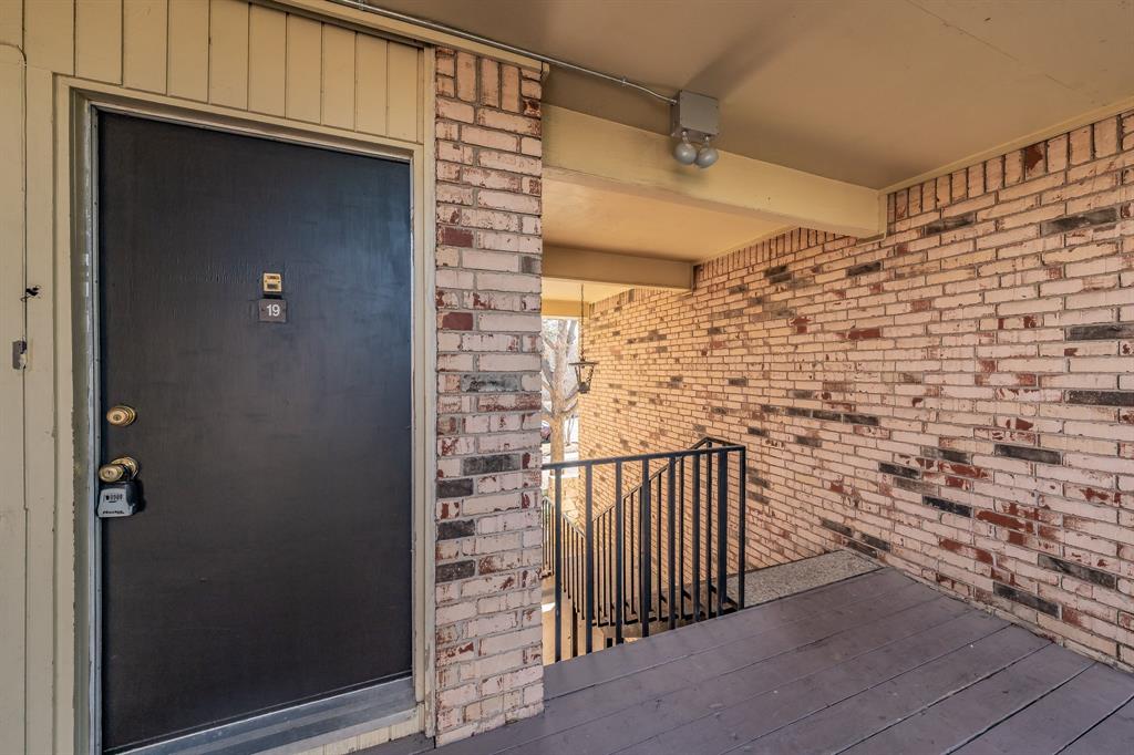 Chamberlain Arlington Heights - Residential Lease