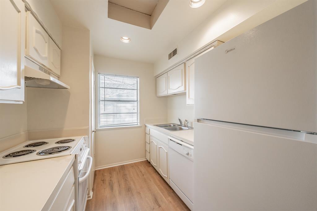 Chamberlain Arlington Heights - Residential Lease