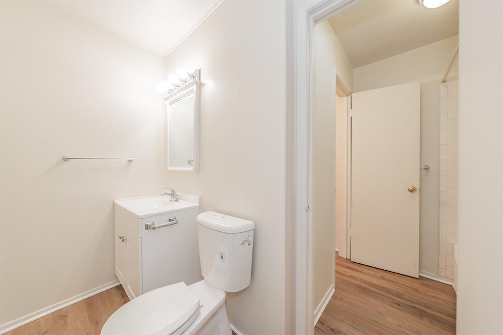 Chamberlain Arlington Heights - Residential Lease