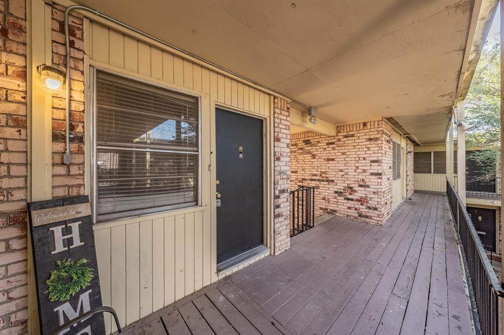 Chamberlain Arlington Heights - Residential Lease