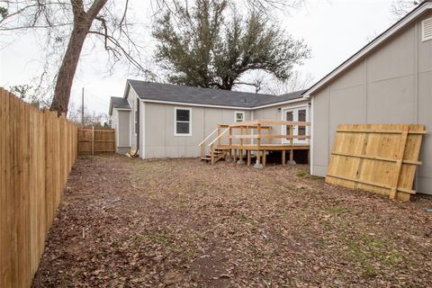 A home in Sulphur Springs