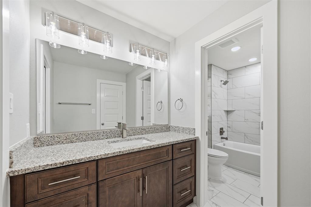 Chandlers Landing #7 - Residential