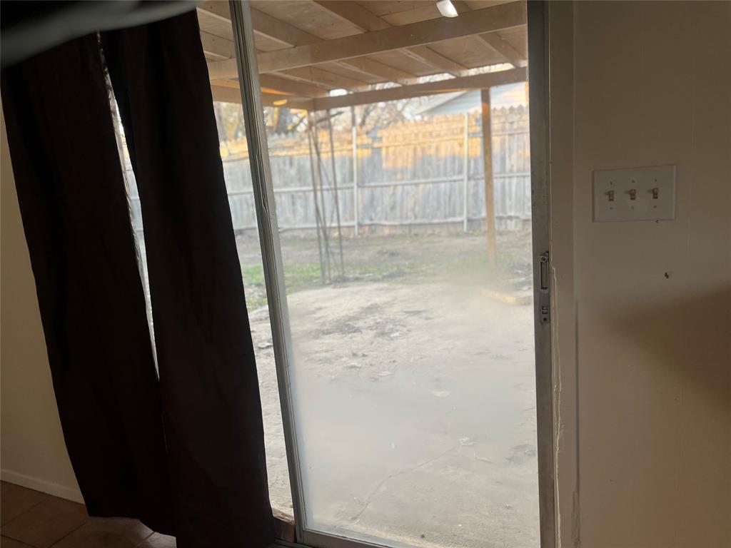 W J Newcomb #2 - Residential