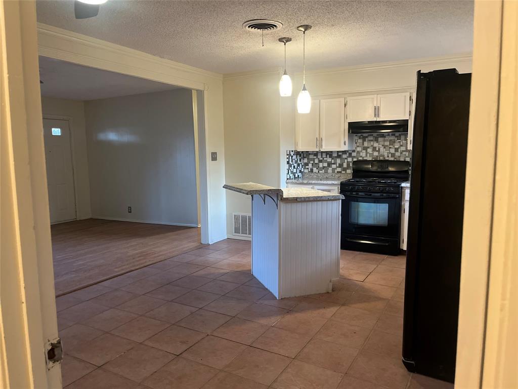 W J Newcomb #2 - Residential