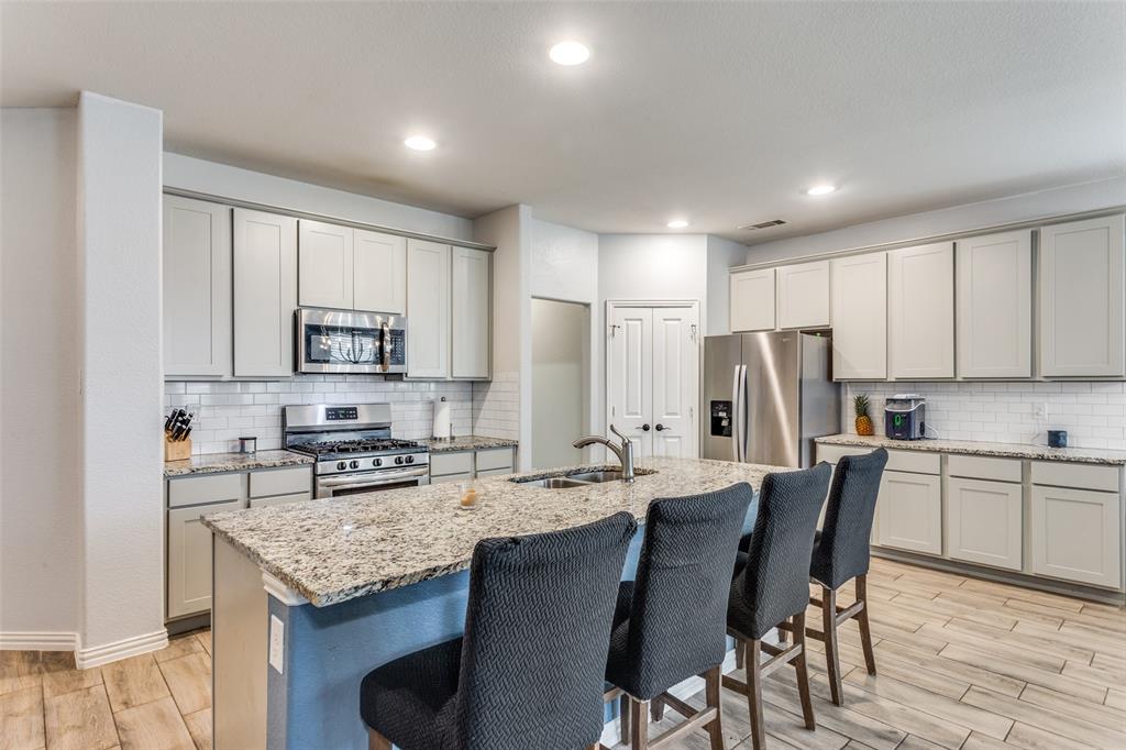 208 Flower Ridge Drive
