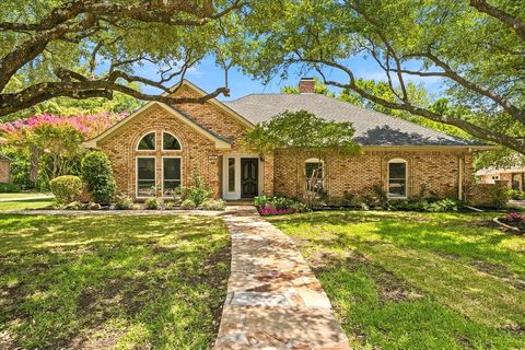 Photo of 1615 Shores Boulevard, Rockwall, TX 75087 (MLS # 21328495)