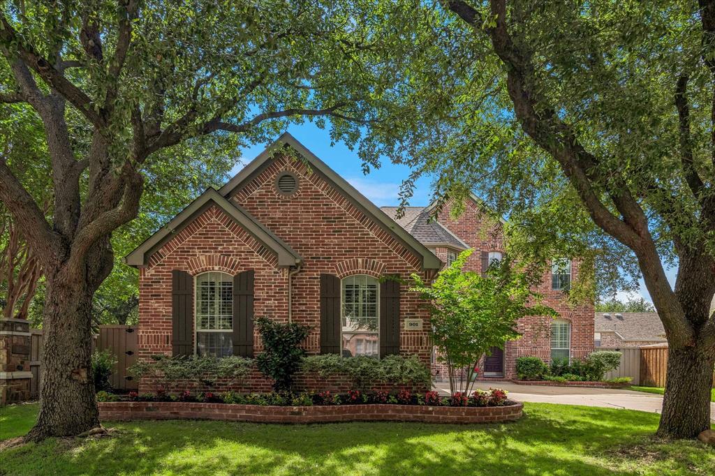 901 Niblick Court