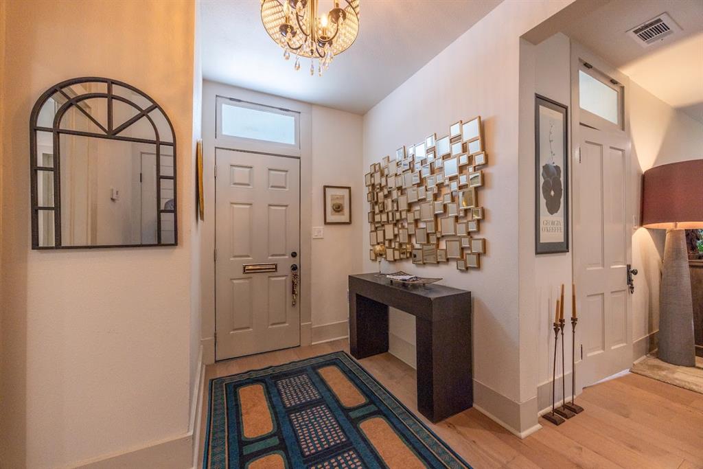 309 E Franklin Street