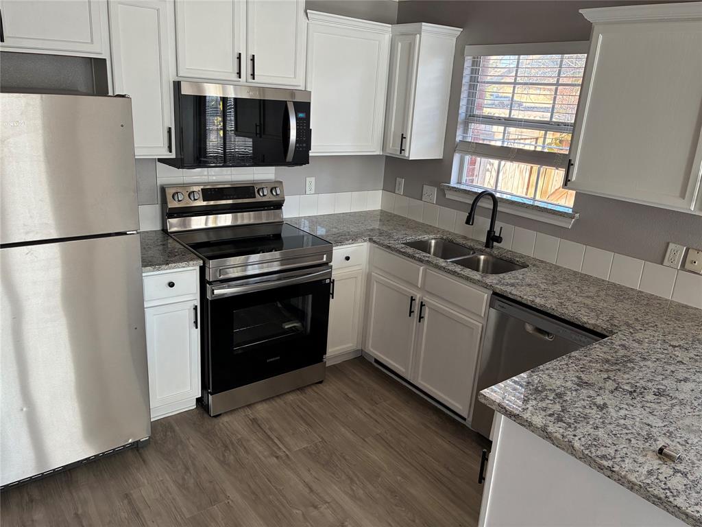 611 Oriole Boulevard 2501