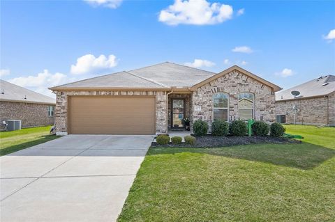 Photo of 417 Highmeadow Drive, Aubrey, TX 76227 (MLS # 21209986)