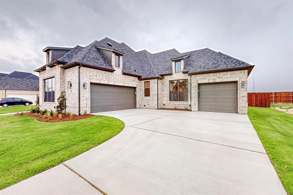 7113 Woodside Drive